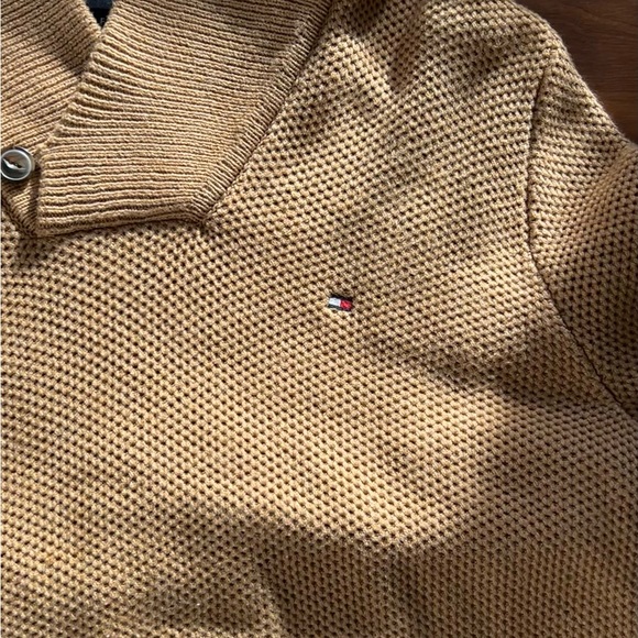 Tommy Hilfiger Men’s Flag Logo Sweater - Picture 2 of 4